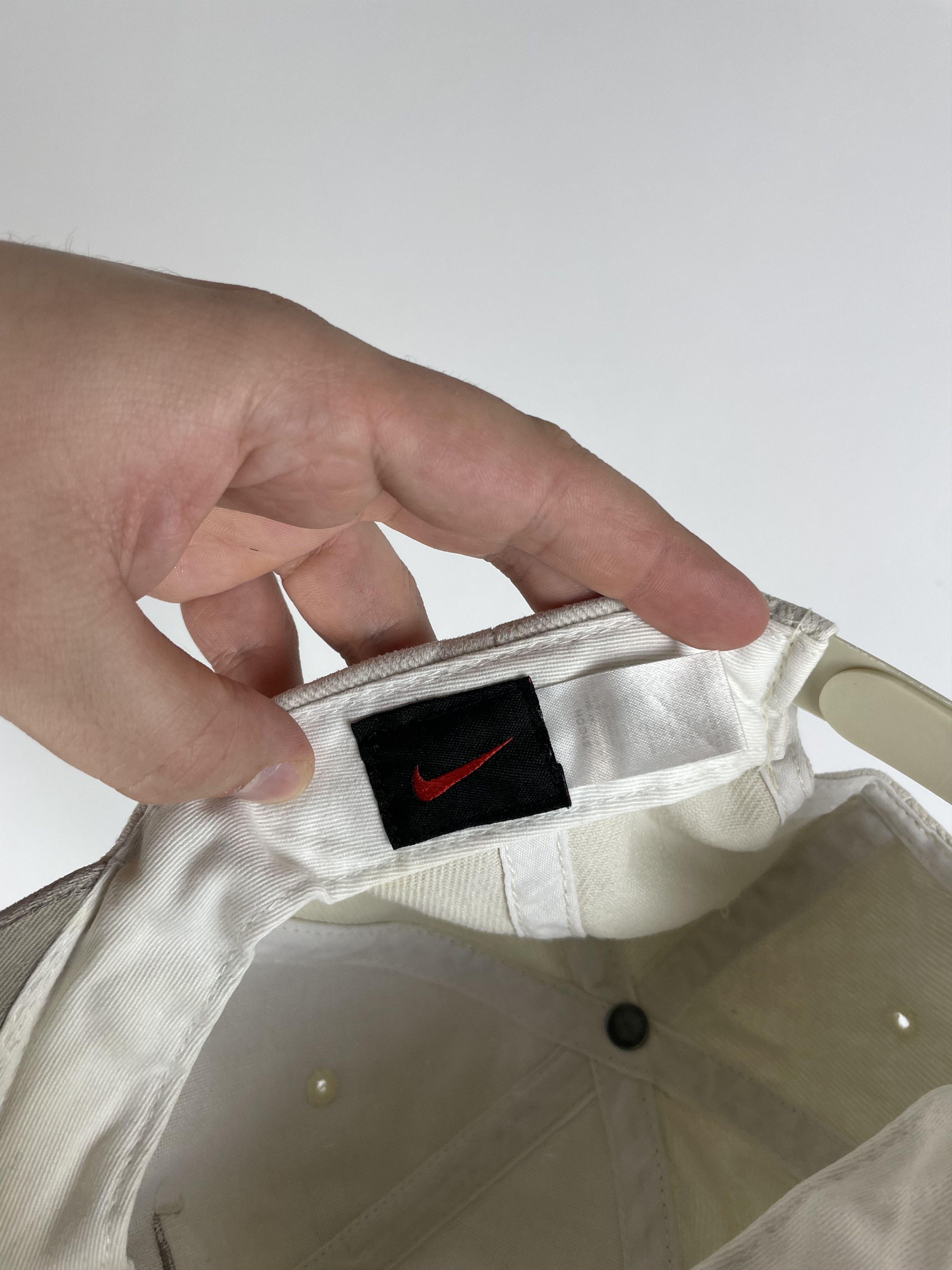 Nike Vintage Nike Cap Size ONE SIZE - 7 Thumbnail