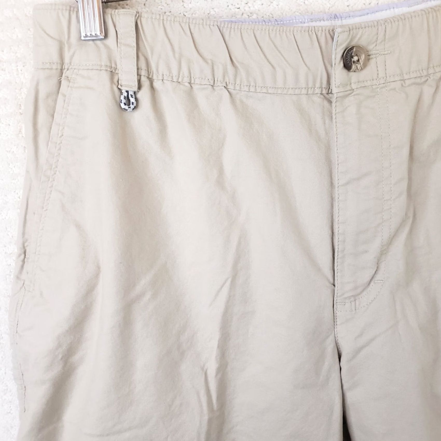 Vintage VINTAGE? No. The Columbia PFG Shorts Mens 38 Beige Cotton Spandex Quick Dry Cargo Pocket Flat Front Zip Sail? Size US 38 / EU 54 - 2 Thumbnail