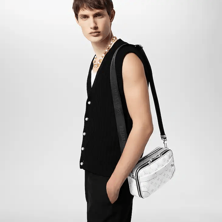 Louis Vuitton Alpha Messenger Bag Size ONE SIZE - 2 Thumbnail