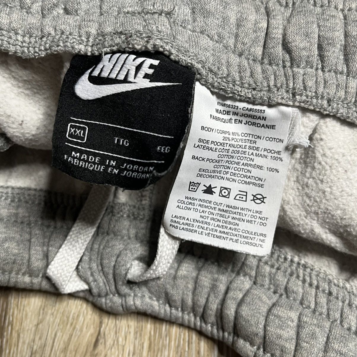 Nike big swoosh nike shorts Size US 38 / EU 54 - 5 Thumbnail