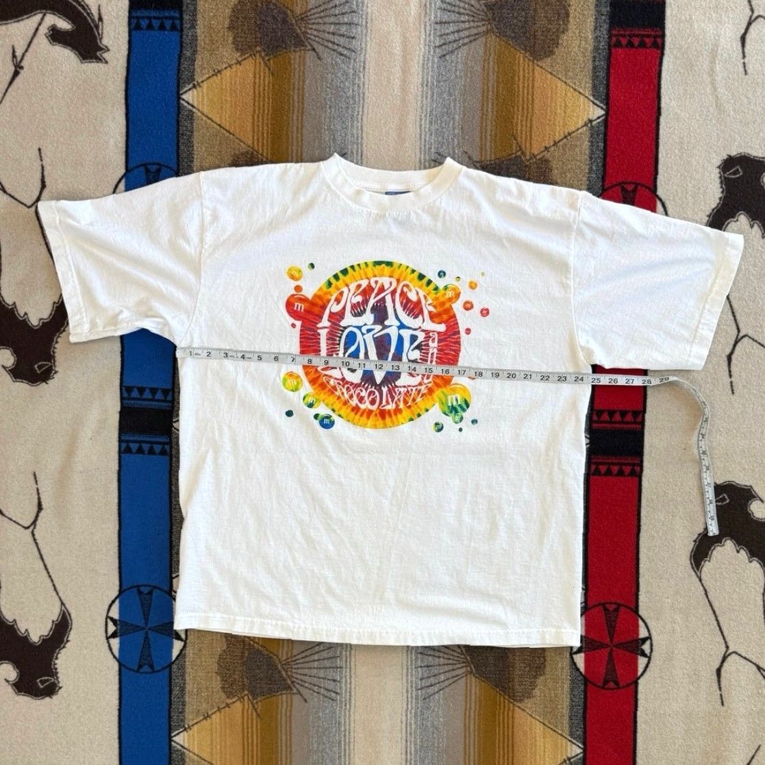 CHOCOOLATE VINTAGE M&Ms Candy Peace Love Chocolate T-Shirt XL White Men Short Sleeve 90s Advertisement Size US XL / EU 56 / 4 - 4 Thumbnail