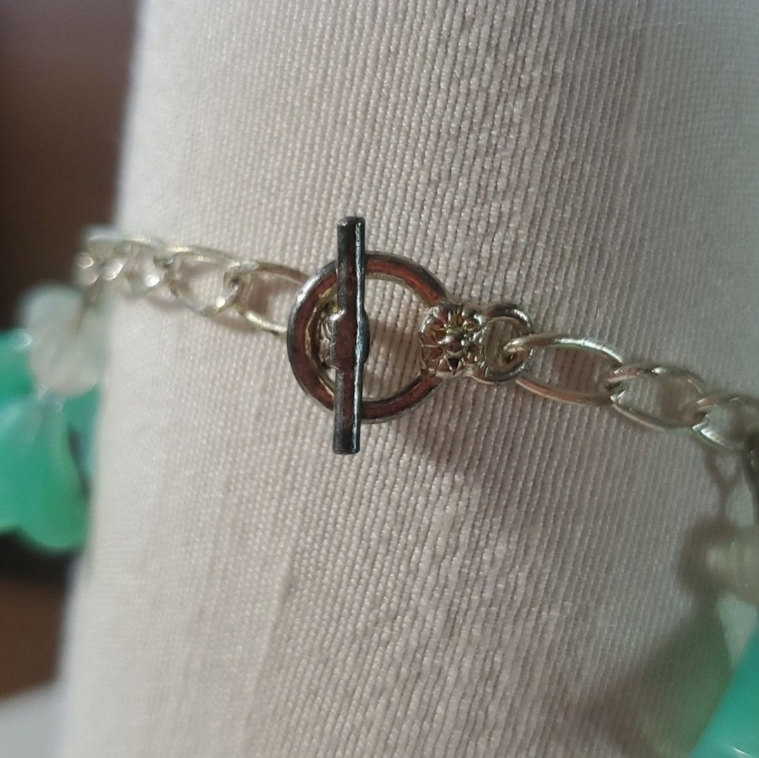 Handmade Charm Bracelet 6.5" Handmade Mint Phosphorus Green Flower Size ONE SIZE - 7 Thumbnail