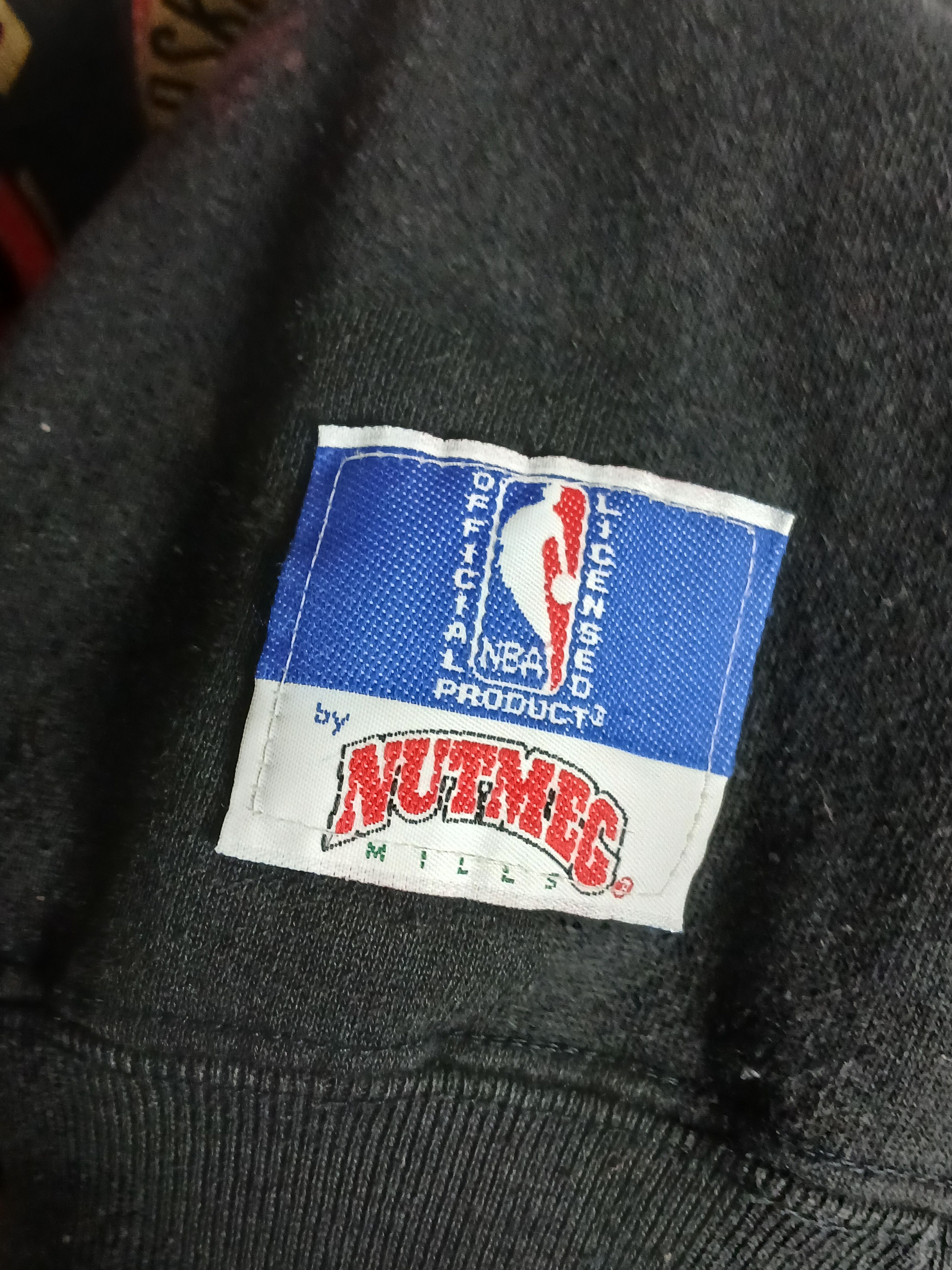 NBA Vintage NBA Chicago Bulls Sweatshirt Size US XL / EU 56 / 4 - 4 Thumbnail
