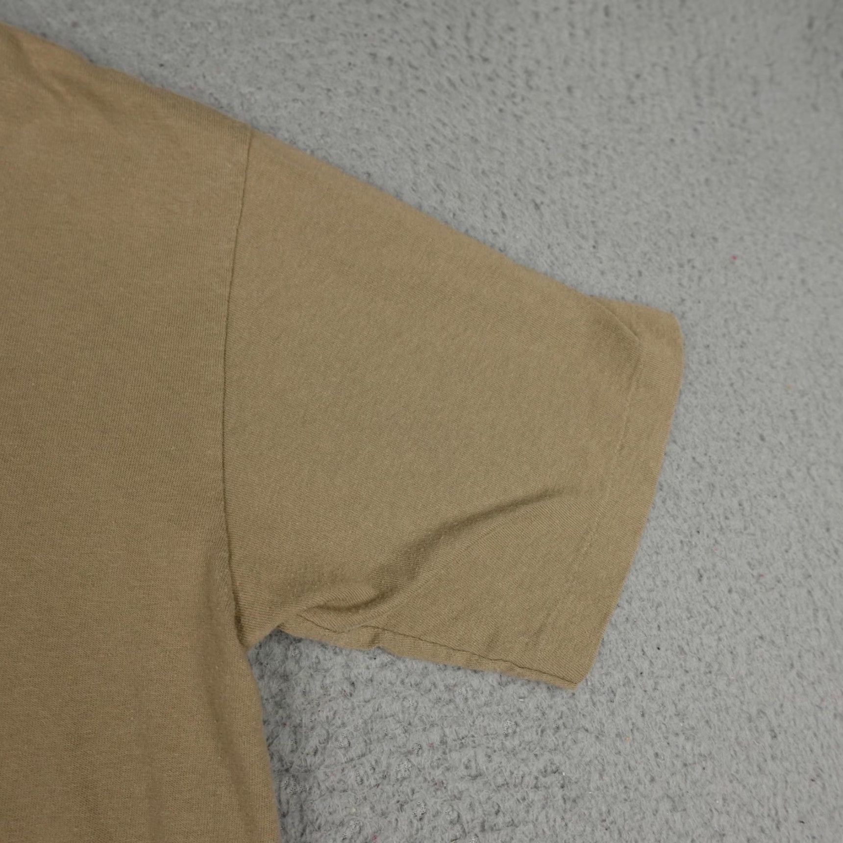 Vintage VINTAGE Wolf Shirt Mens Medium Beige Wolf New Mexico Graphic 90s Prairie Mountain T-Shirt Mens Size US M / EU 48-50 / 2 - 5 Thumbnail