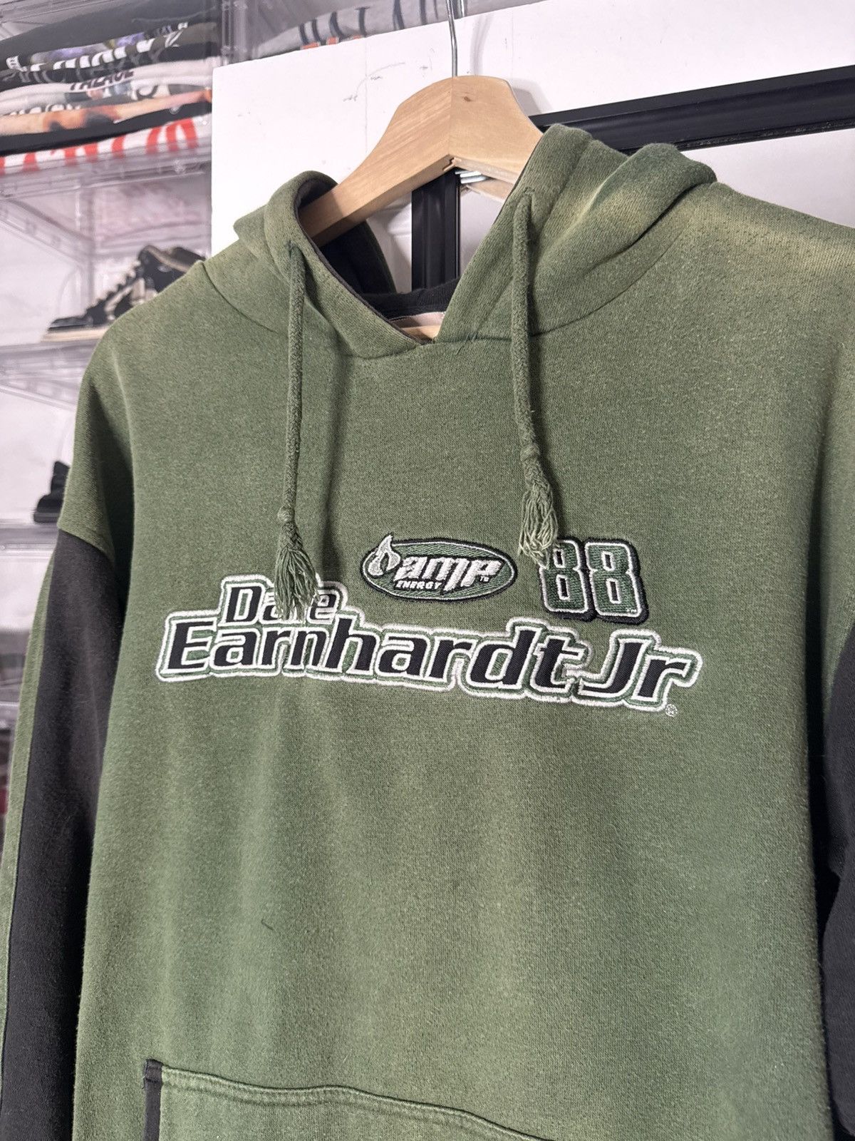 NASCAR VINTAGE Y2K 2000’s Dale Earnhardt Jr. green and black hoodie Size US L / EU 52-54 / 3 - 2 Thumbnail