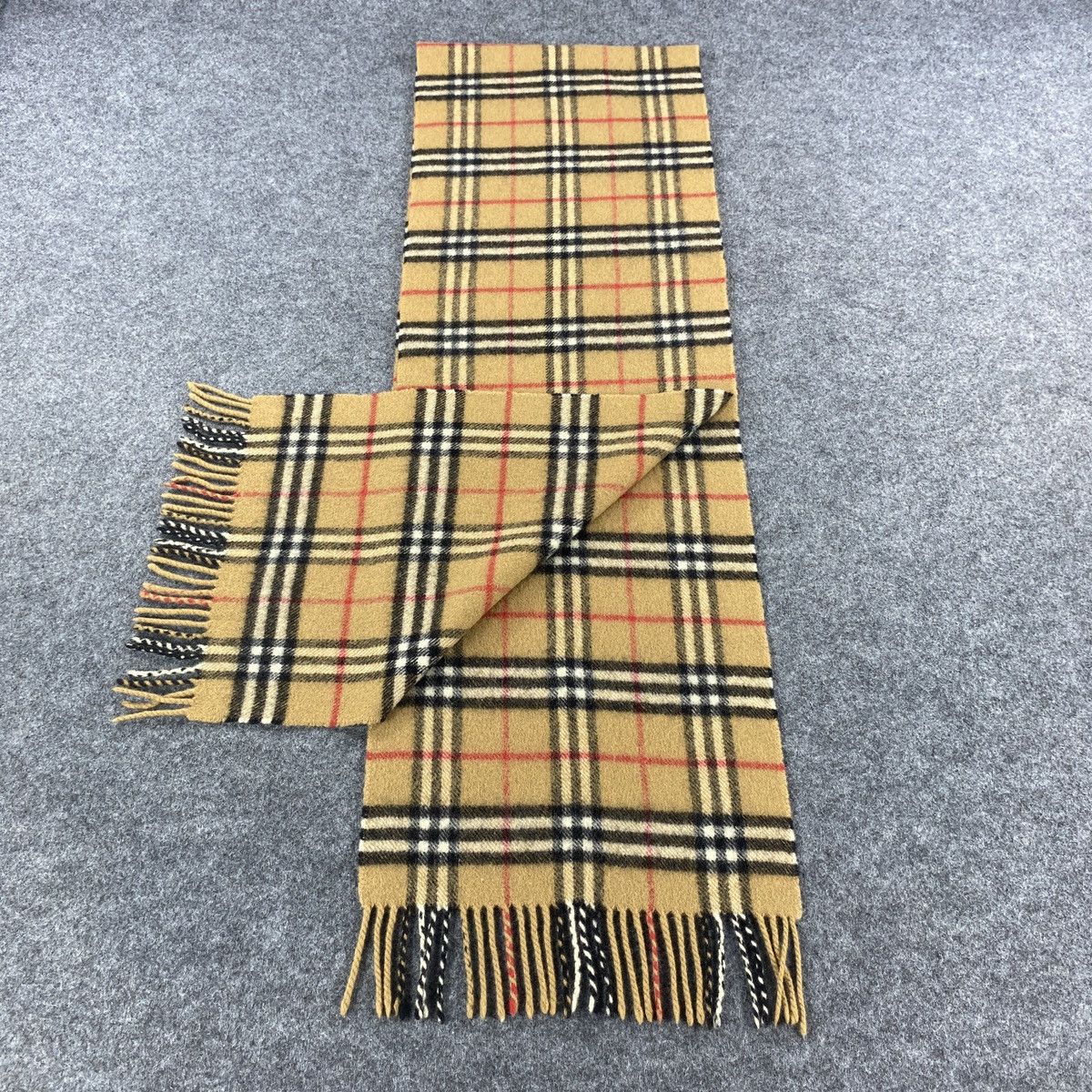 Burberry × Vintage Burberrys Scarf # Muffler # Neckwear # D672 Size ONE SIZE - 5 Thumbnail