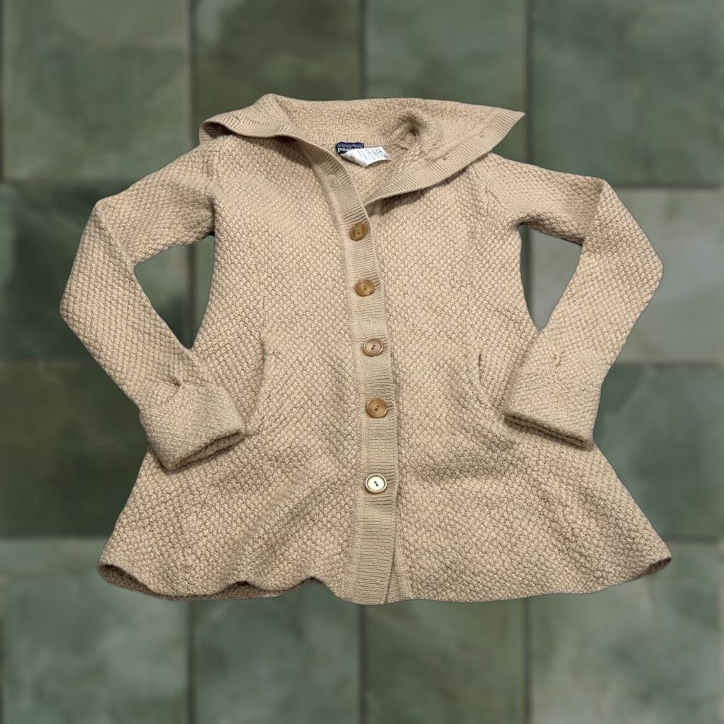 Patagonia Patagonia Cardigan Sweater Women Small Brown Merino Wool Button Up Long Sleeve Collared Knit Size S / US 4 / IT 40 - 1 Thumbnail
