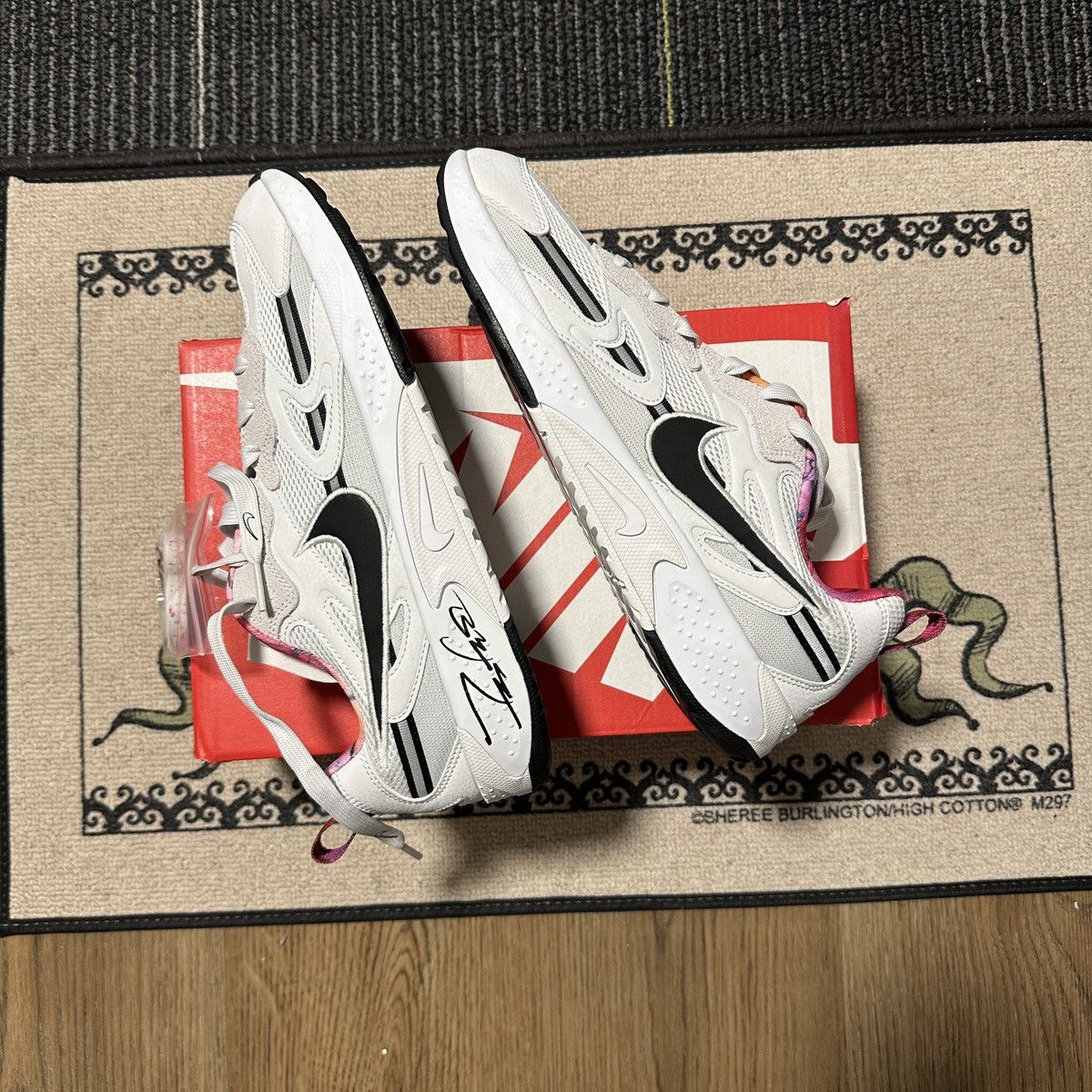 Futura × Nike FUTURA x NIKE JAM TRAIN ELECTRIC Size US 10 / EU 43 - 3 Thumbnail