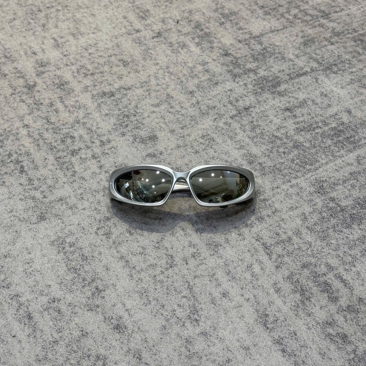 Balenciaga BALENCIAGA BB0157S 004 Sunglasses SILVER Size ONE SIZE - 6 Thumbnail