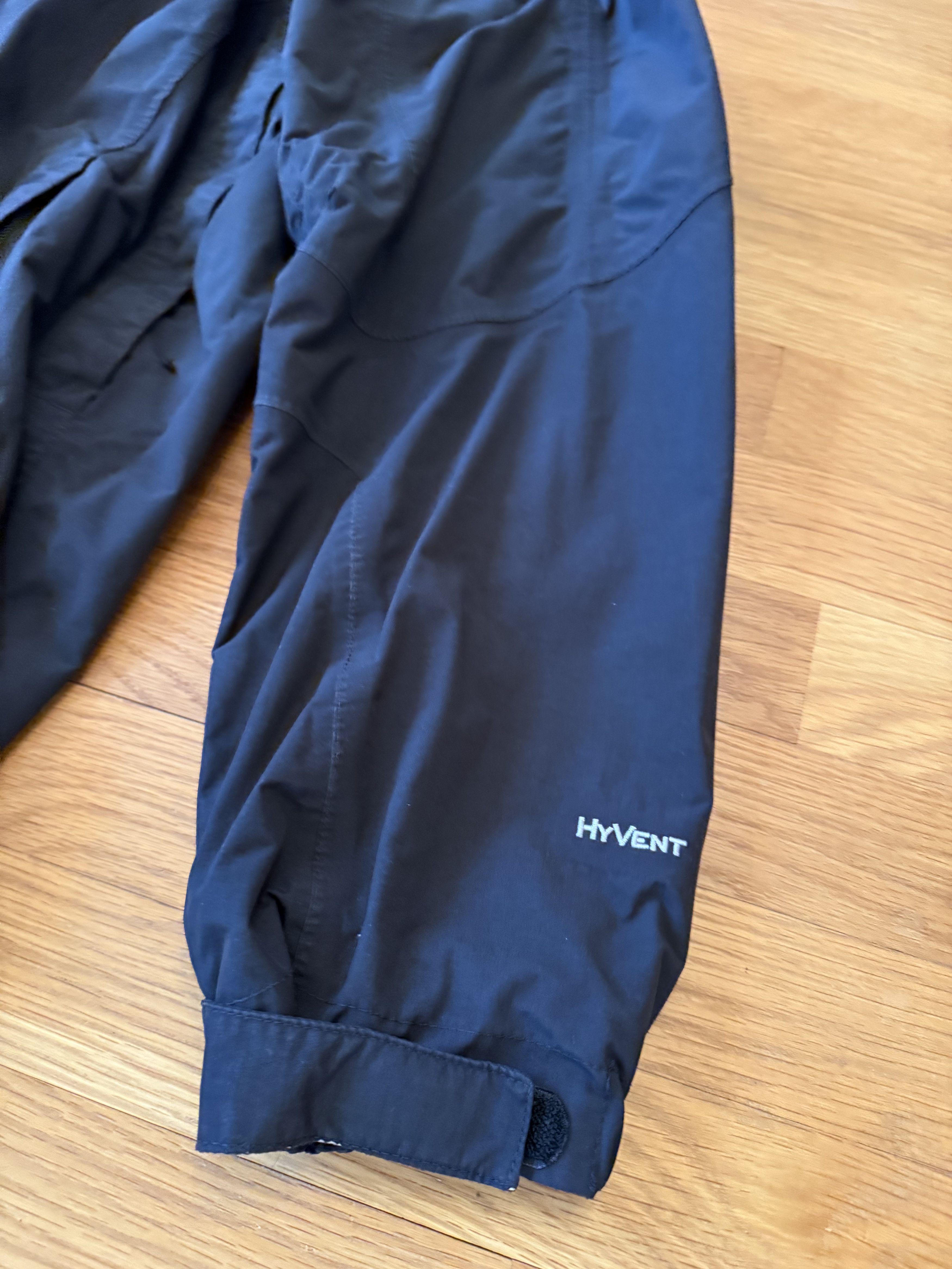 The North Face TNF HyVent Jacket Size US XL / EU 56 / 4 - 2 Thumbnail