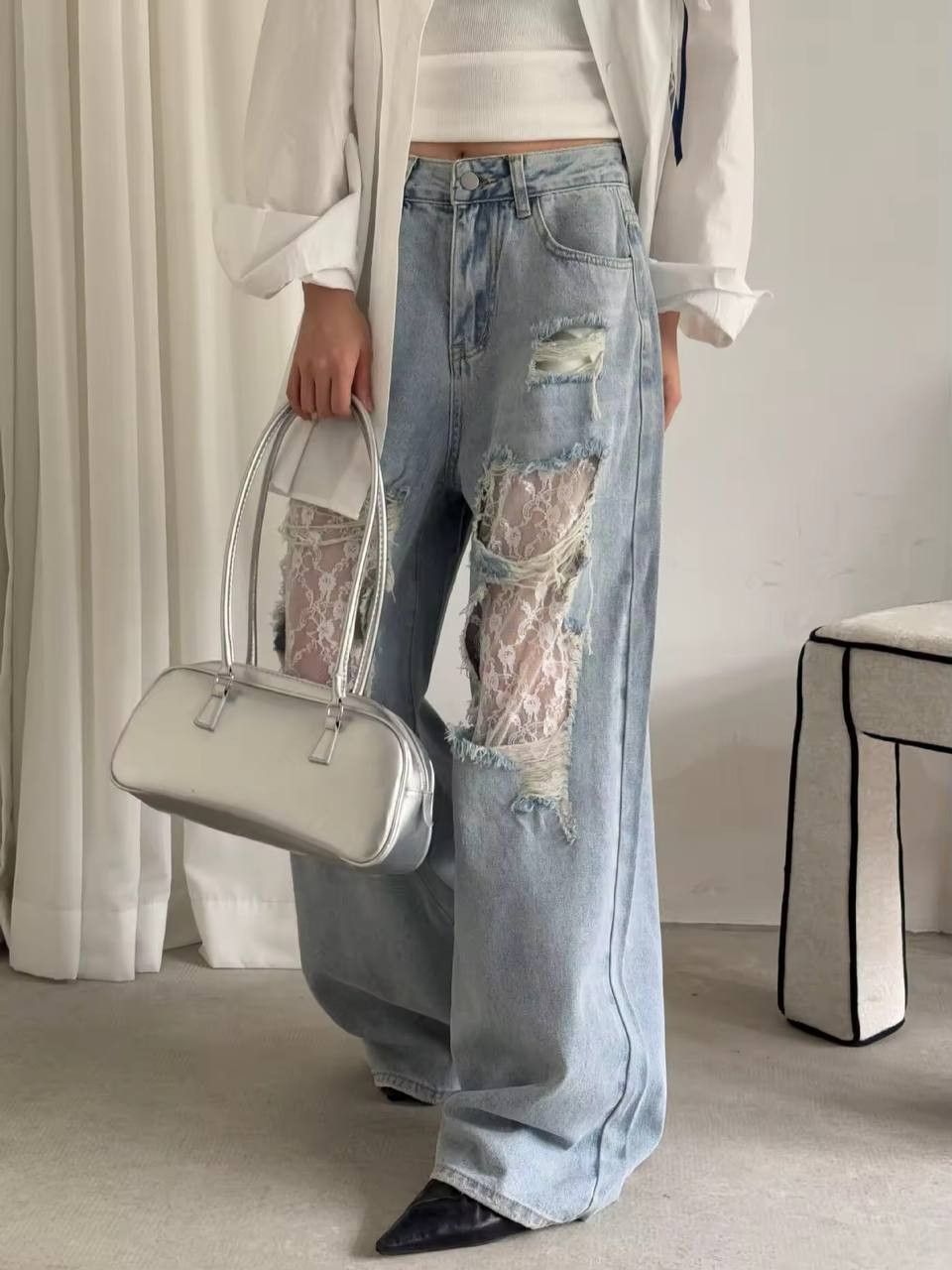 Japanese Brand × Vintage jeans with lace patches Size 26" / US 2 / IT 38 - 4 Thumbnail
