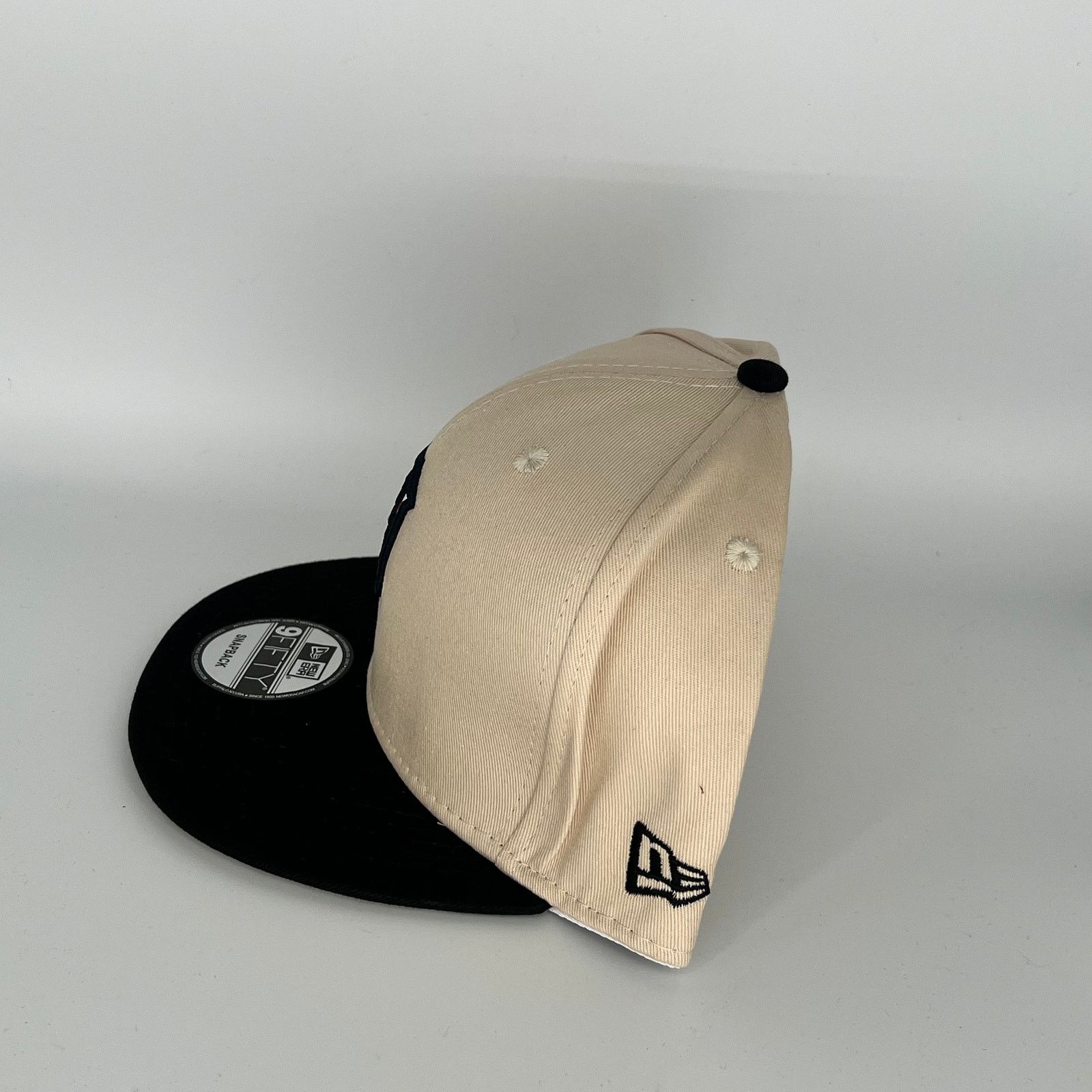 New Era Khaki Black Detroit Tigers A.L Side Patch New Era MLB 9Fifty Size ONE SIZE - 2 Thumbnail