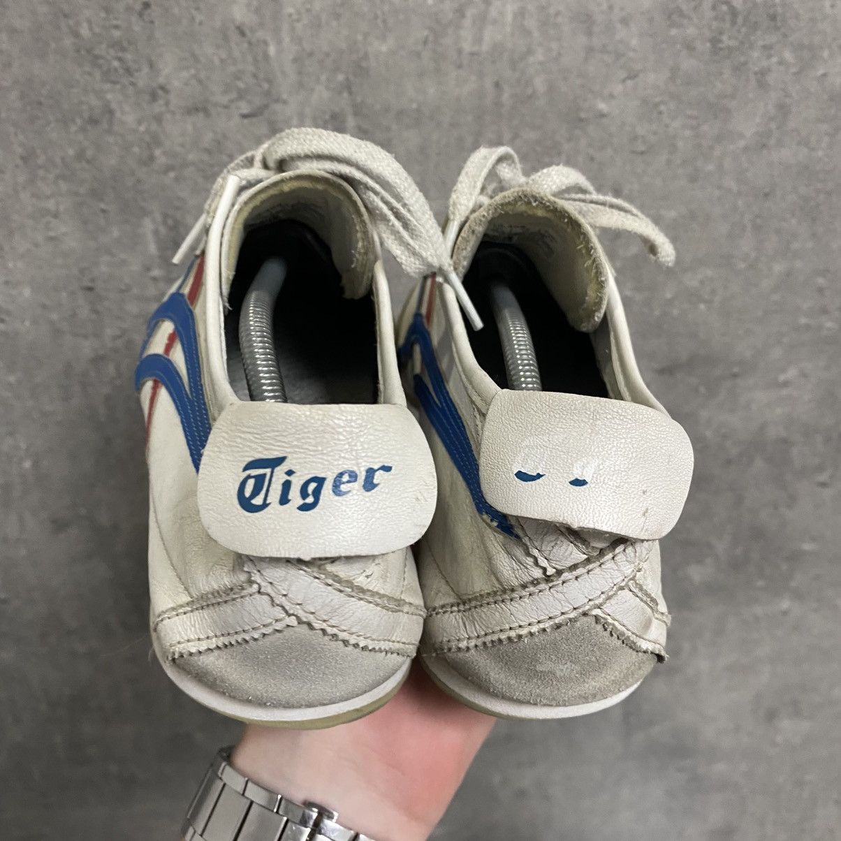 Asics Asics Onitsuka Tiger Mexico 66 Low Top Sneakers Vintage Size US 10 / EU 43 - 10 Thumbnail