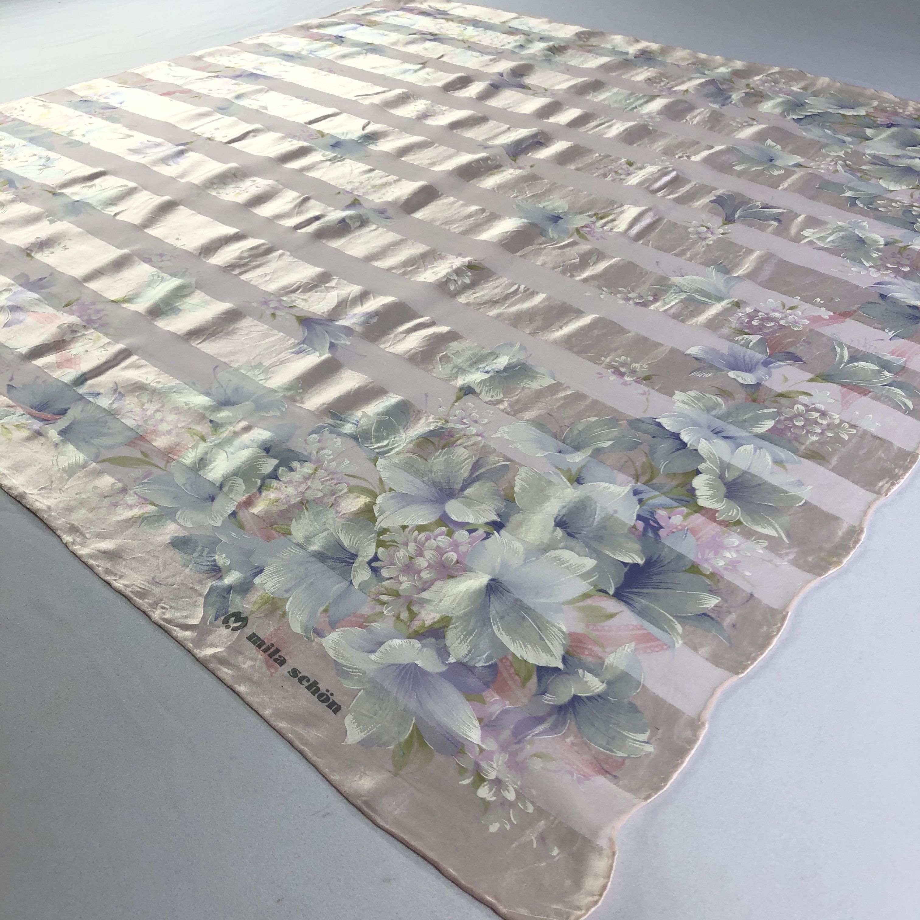 Mila Schon × Vintage Vintage Mila Schon Silk Scarf Size ONE SIZE - 3 Thumbnail