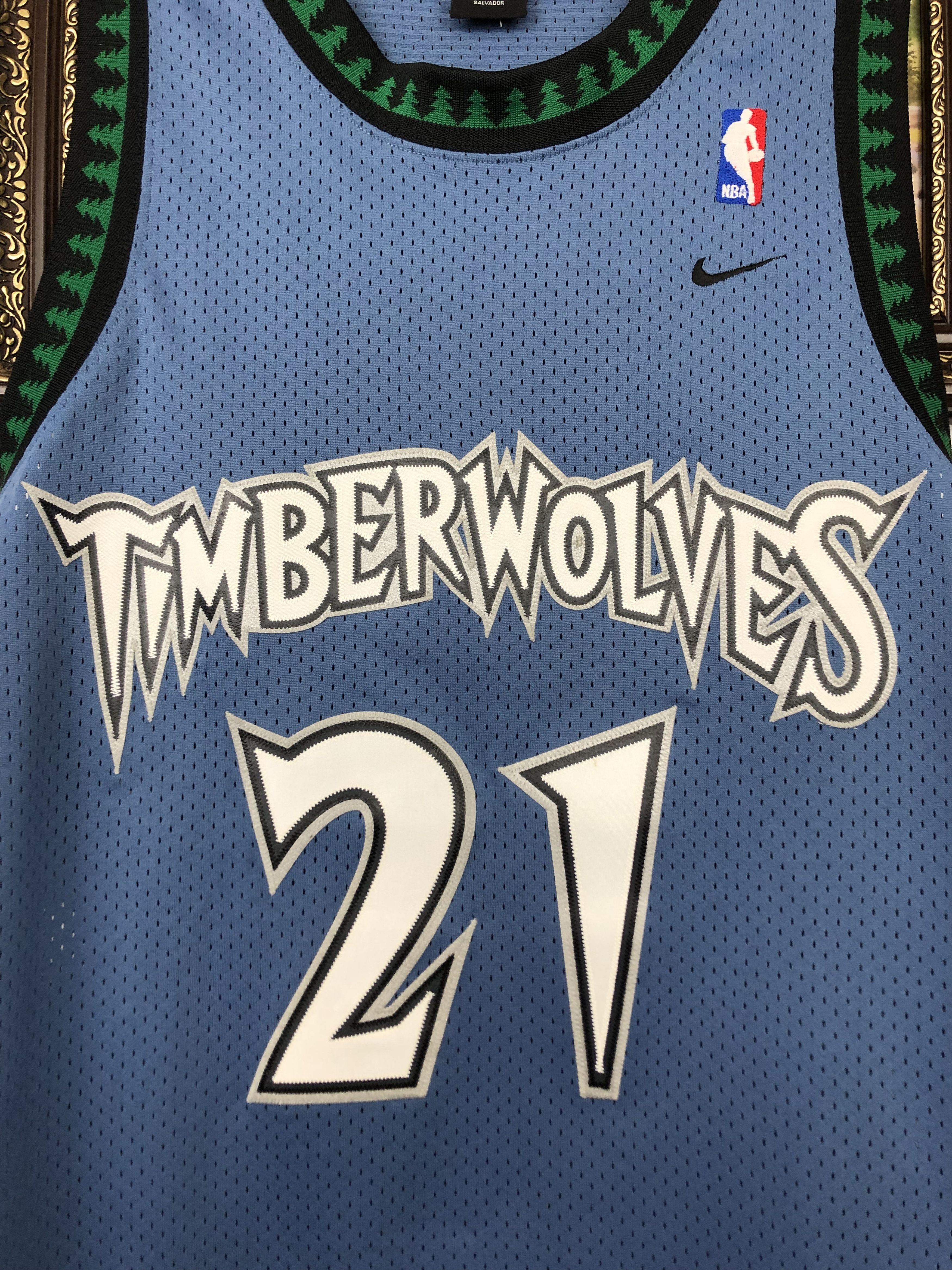 Nike Vintage Nike Minnesota Timberwolves Garnett #21 Nike NBA Size US XL / EU 56 / 4 - 2 Thumbnail