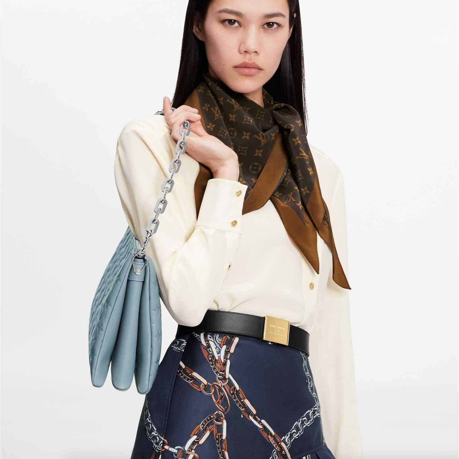 Louis Vuitton Louis Vuitton Coussin Chain Strap Shoulder Crossbody Bag Size ONE SIZE - 8 Thumbnail