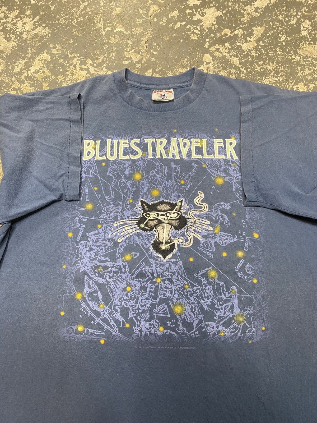 Japanese Brand × Vintage Vintage Blue Travelers Cat Straight On Till Morning Tshirt Size US XL / EU 56 / 4 - 3 Thumbnail