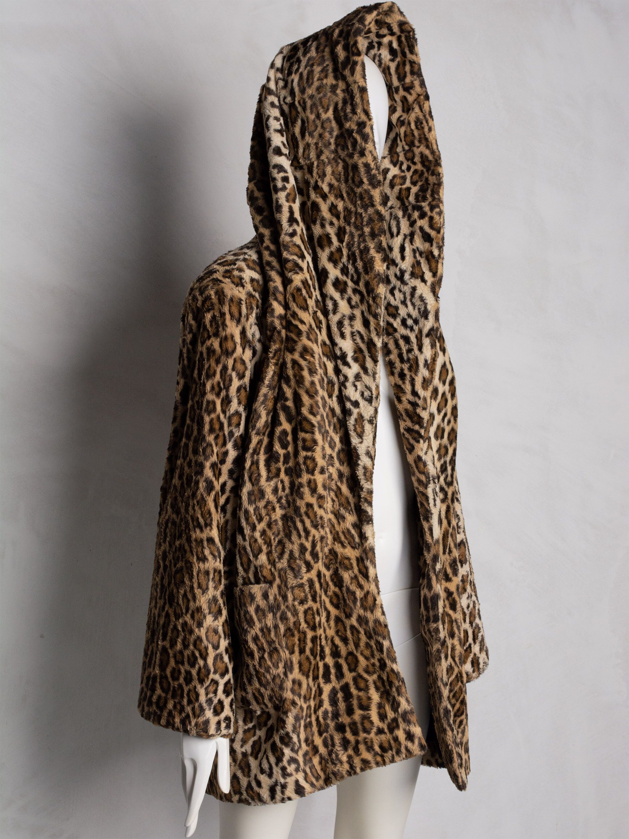 Norma Kamali OMO Norma Kamali - (vintage) - leopard faux fur coat Size M / US 6-8 / IT 42-44 - 5 Thumbnail