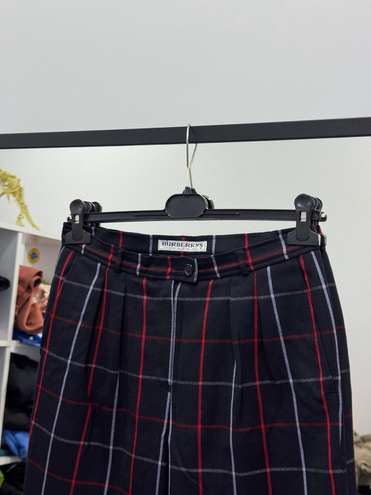 Burberry Burberry’s vintage nova check wool pants size M Size 26" / US 2 / IT 38 - 2 Thumbnail