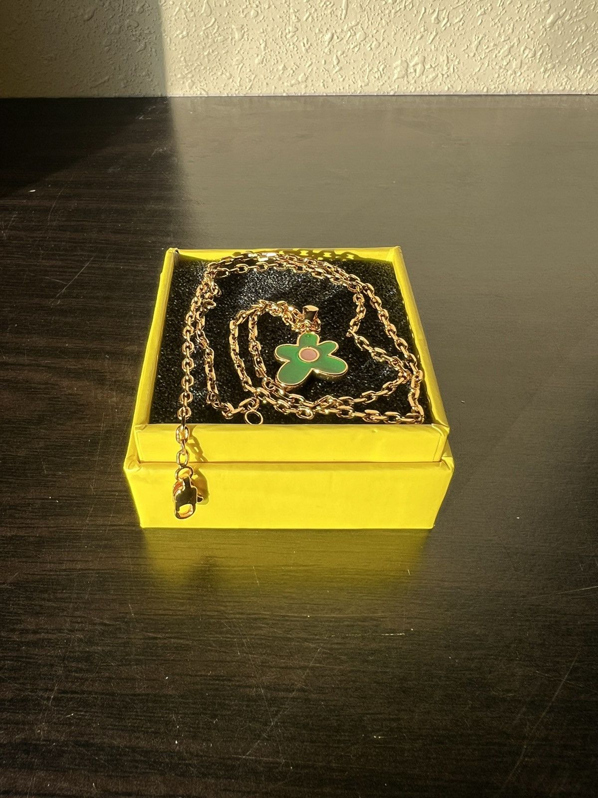 Golf le fleur flower necklace outlet