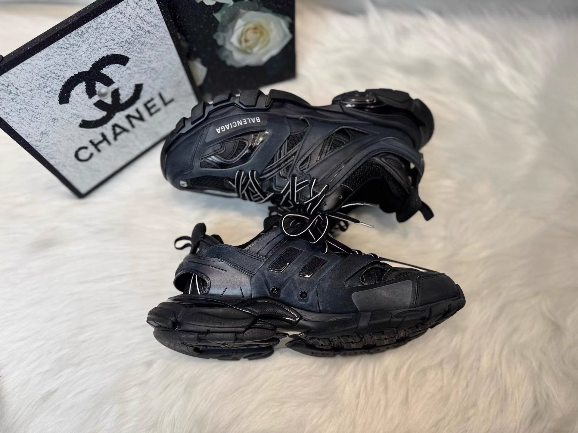 Balenciaga Balenciaga Track Sneakers K36 Size US 9 / EU 42 - 7 Thumbnail