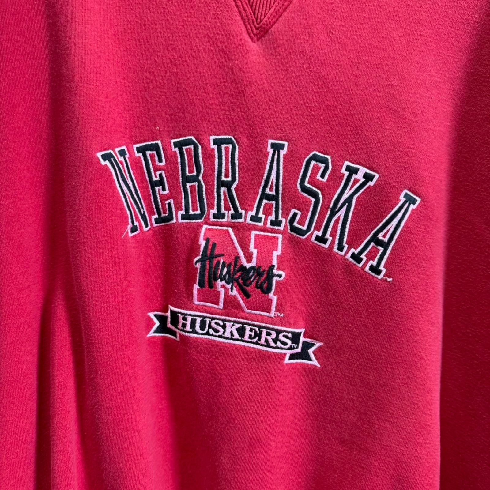 Vintage Vintage 90s Nebraska Huskers Football Crewneck Size US XXL / EU 58 / 5 - 3 Thumbnail