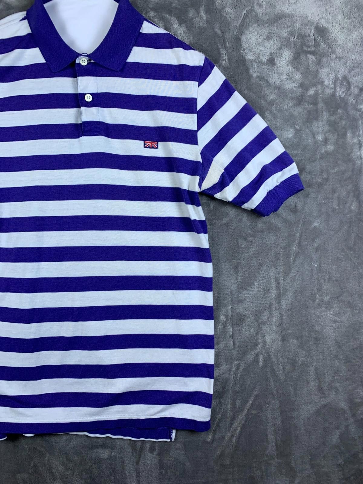 Designer Vintage Brittania 80s,90s SS Polo White w Navy Striped (240) Size US L / EU 52-54 / 3 - 4 Thumbnail