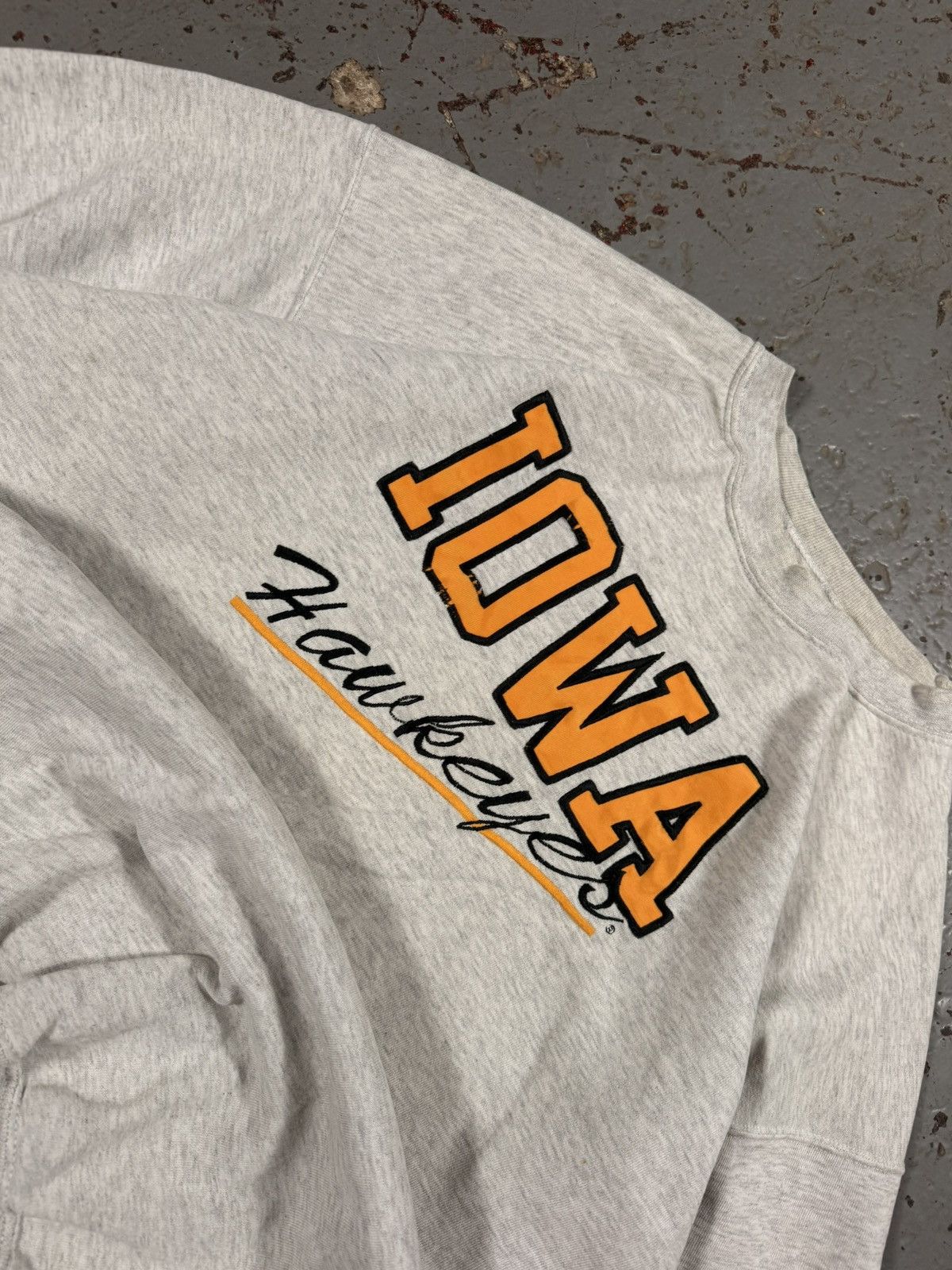 NCAA Vintage Iowa State Hawkeyes Distressed Crewneck Size US XL / EU 56 / 4 - 2 Thumbnail