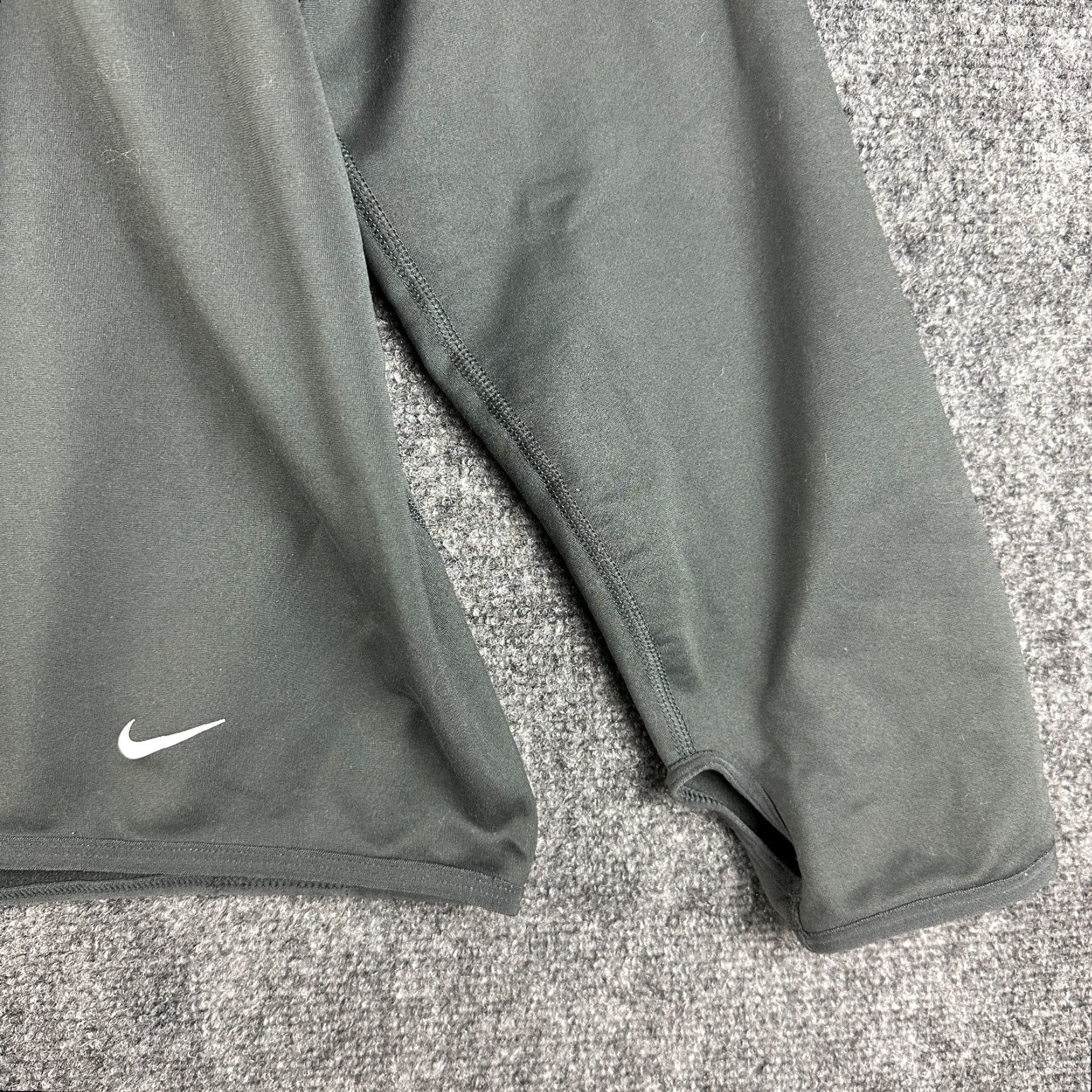 Nike Nike Dri Fit Pullover Top Mens L 1/4 Zip Fleece Lined Running Knit Solid Gray Size US L / EU 52-54 / 3 - 2 Thumbnail