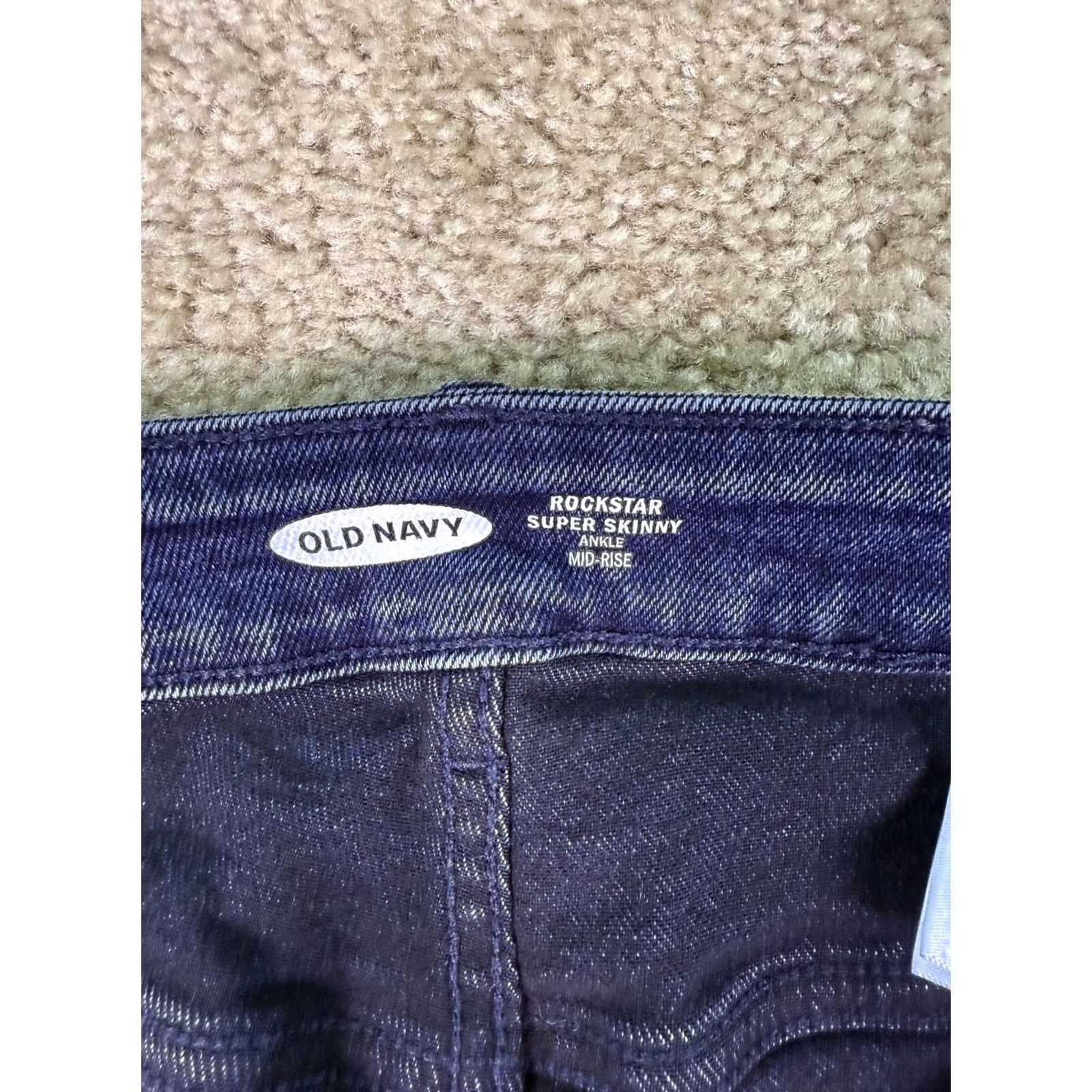 Old Navy Old Navy Rockstar Jeans Ankle Womens Size 4 Blue Distressed Button Fly Raw Hem C925 Size ONE SIZE - 6 Thumbnail