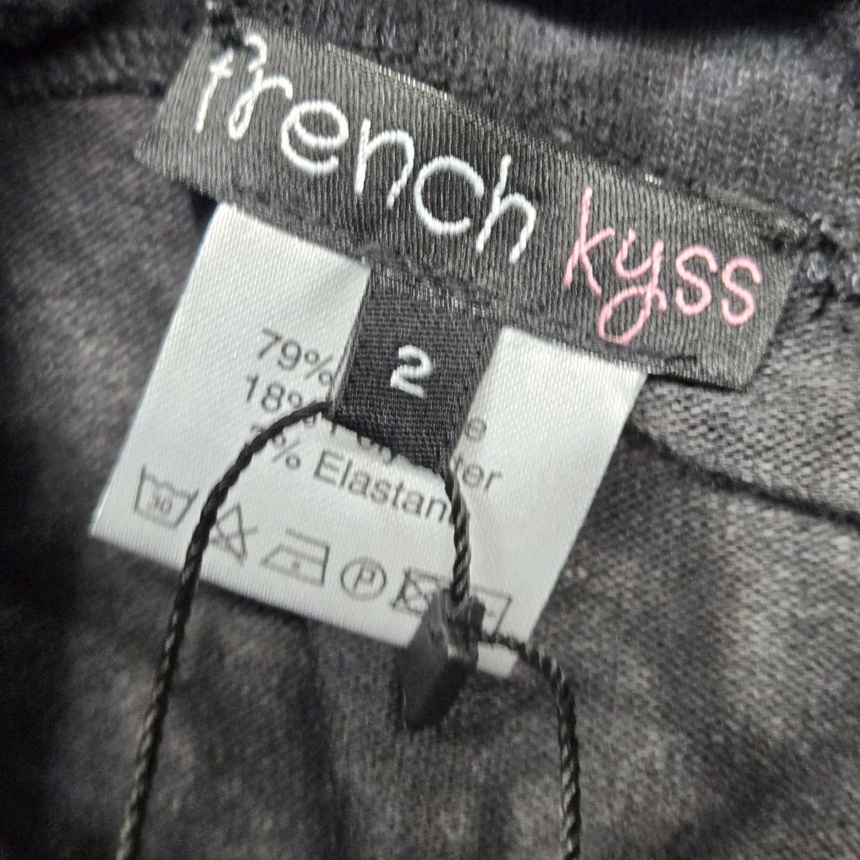 Vintage VINTAGE? No — (Original) French Kyss Cape Sweater Womens 2 Gray Cowl Neck Poncho Pockets Cozy Knit NWT Size XS / US 0-2 / IT 36-38 - 3 Thumbnail