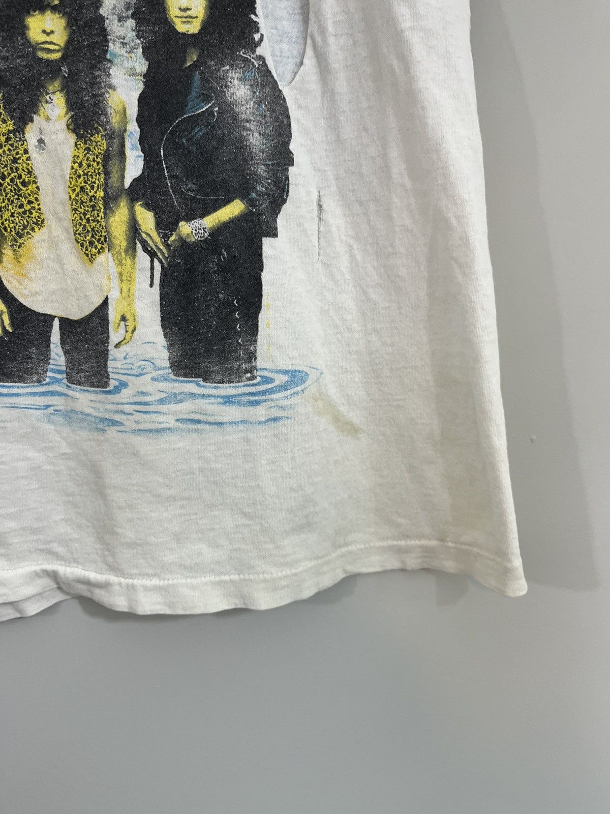Vintage KISS Thrashed Single Stitch Rare Tour Band Tee Size US M / EU 48-50 / 2 - 9 Thumbnail