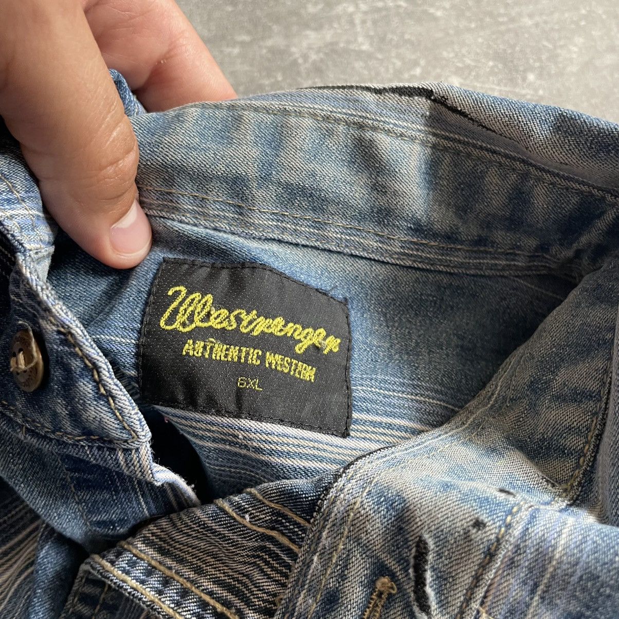 Vintage × Wrangler Rare 90s Vintage Wrangler indigo Aztec Western Shirt Strip Size US XXL / EU 58 / 5 - 2 Thumbnail