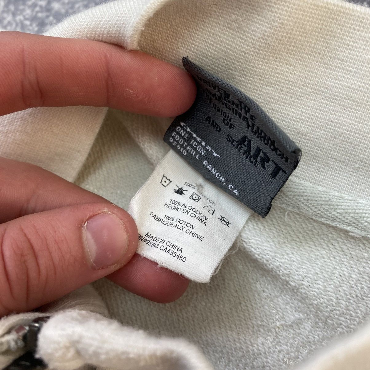 Vintage Vintage Oakley Softwear y2k outdoor rare 90’s sweatshirt Size US L / EU 52-54 / 3 - 6 Thumbnail