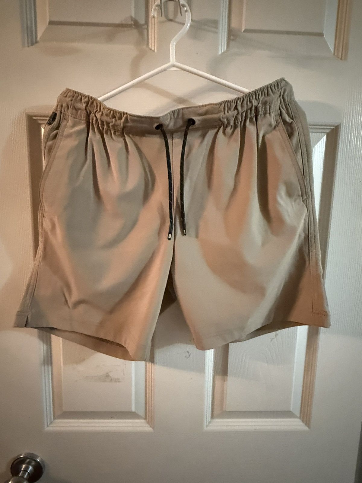 Raw State Men’s Raw Projek beige chill/ workout shorts size small Size US 30 / EU 46 - 1 Thumbnail