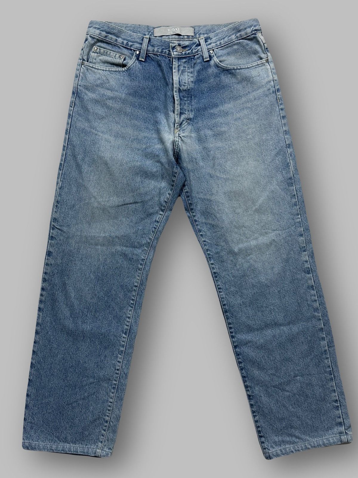 Studio de vestiti eleganti jeans shop