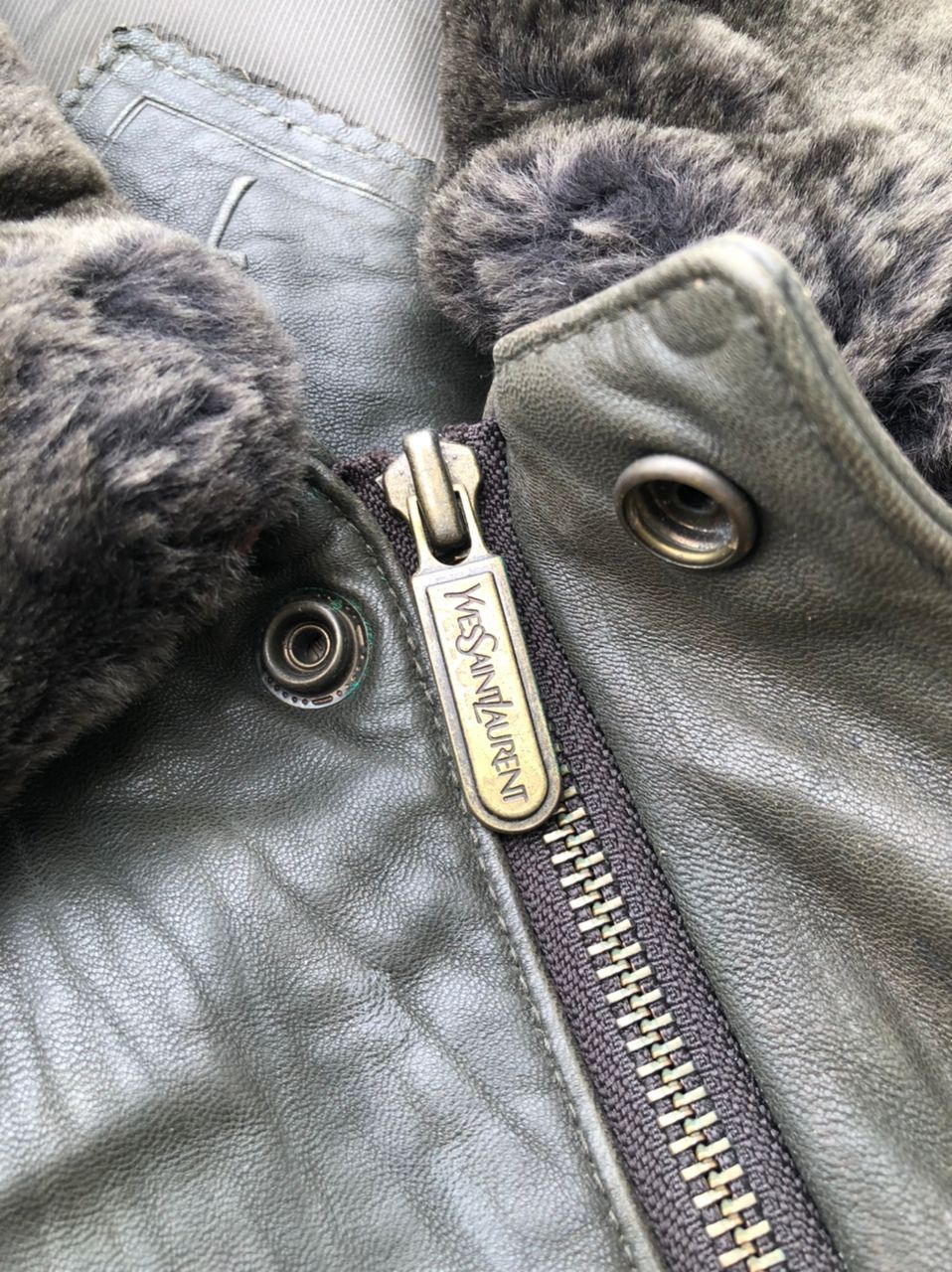 Yves Saint Laurent Vintage YSL Yves Saint Laurent Fur Leather Jacket Size US L / EU 52-54 / 3 - 10 Thumbnail