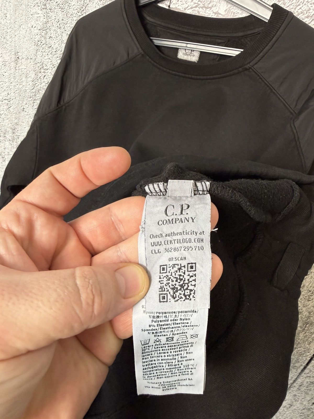 C.P. Company C. P. Company Crewneck Sweatshirt Nylon Lens Sleeve Pullover Size US M / EU 48-50 / 2 - 14 Thumbnail