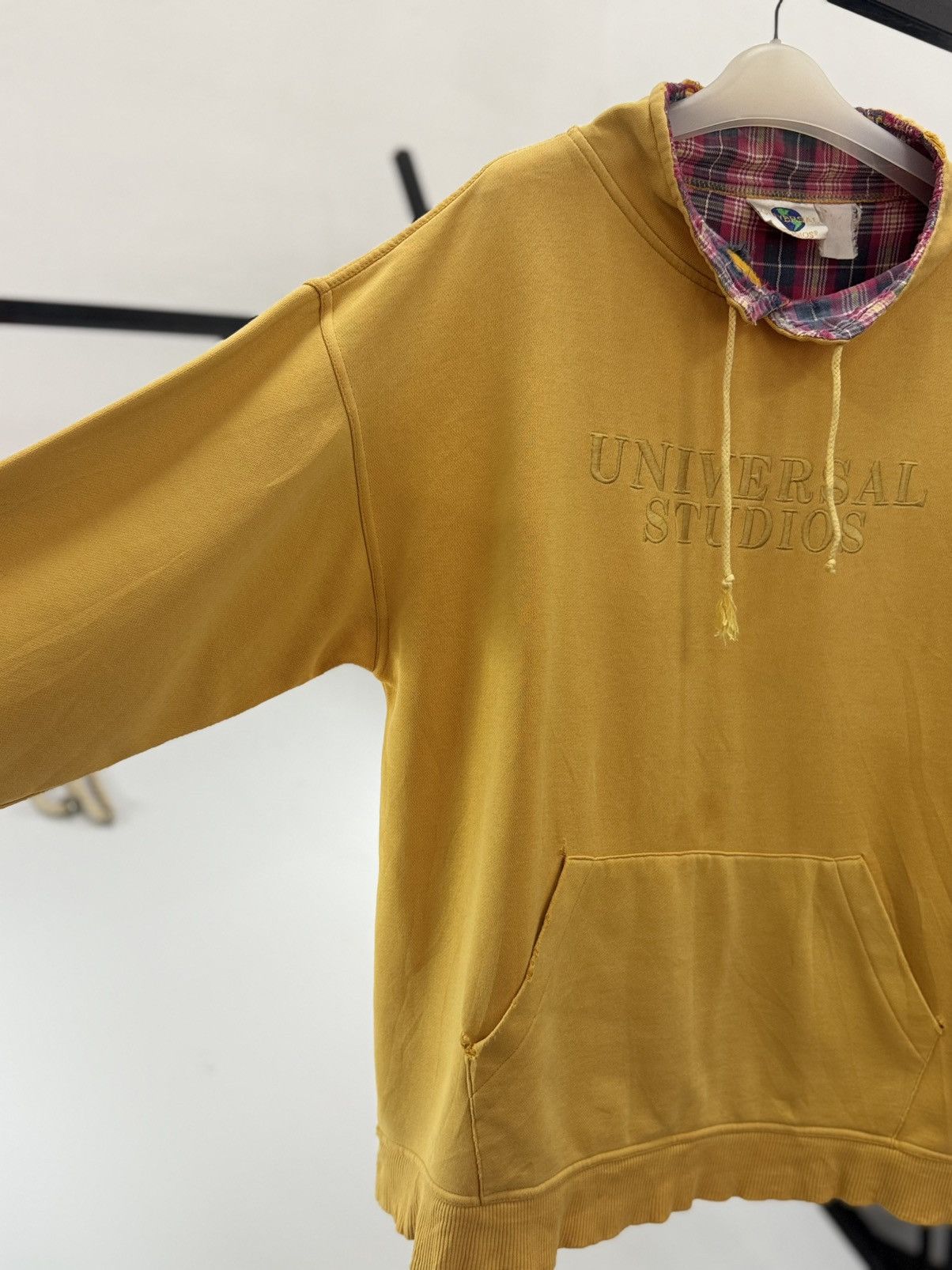 Universal Studios 🔥 Vintage 90's Super Distressed UNIVERSAL STUDIOS Sweatshirt Size US L / EU 52-54 / 3 - 2 Thumbnail
