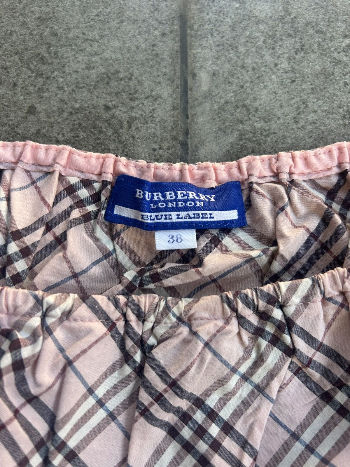 Burberry Vintage Burberry Blue Label Nova Check Camisole Top Size XS / US 0-2 / IT 36-38 - 3 Thumbnail