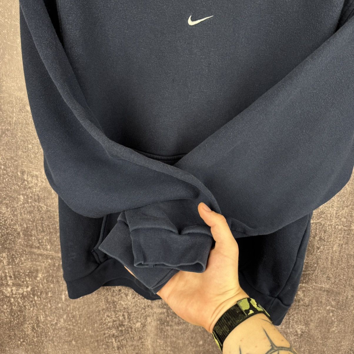 Nike Vintage Nike center logo swoosh hoodie streetwear Y2K Size US M / EU 48-50 / 2 - 3 Thumbnail