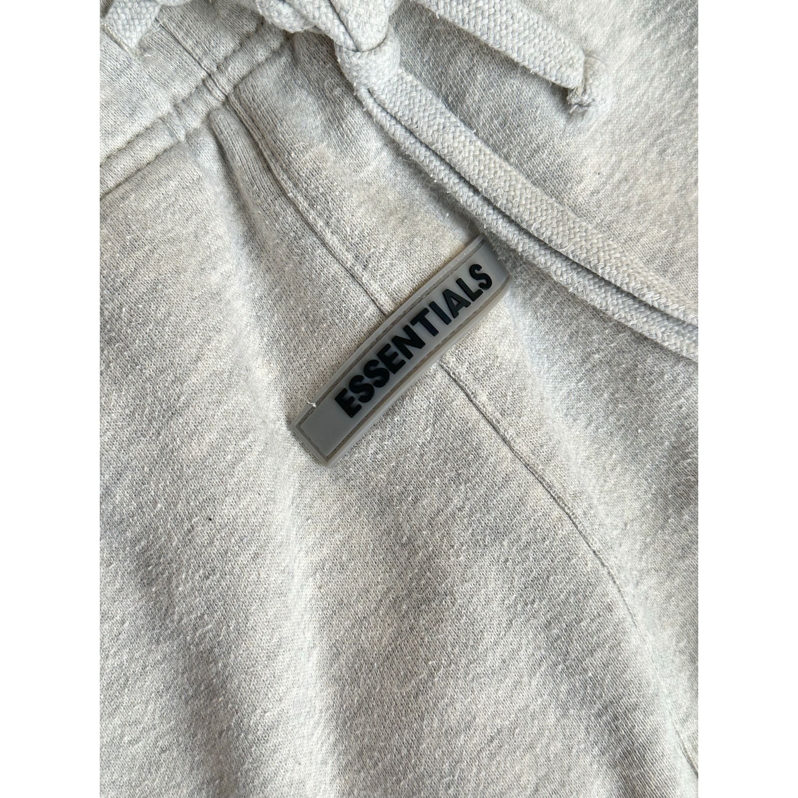 Fear of God Fear of God Essentials Grey Sweatpants - Size S - Mint Size US 26 / EU 42 - 7 Thumbnail