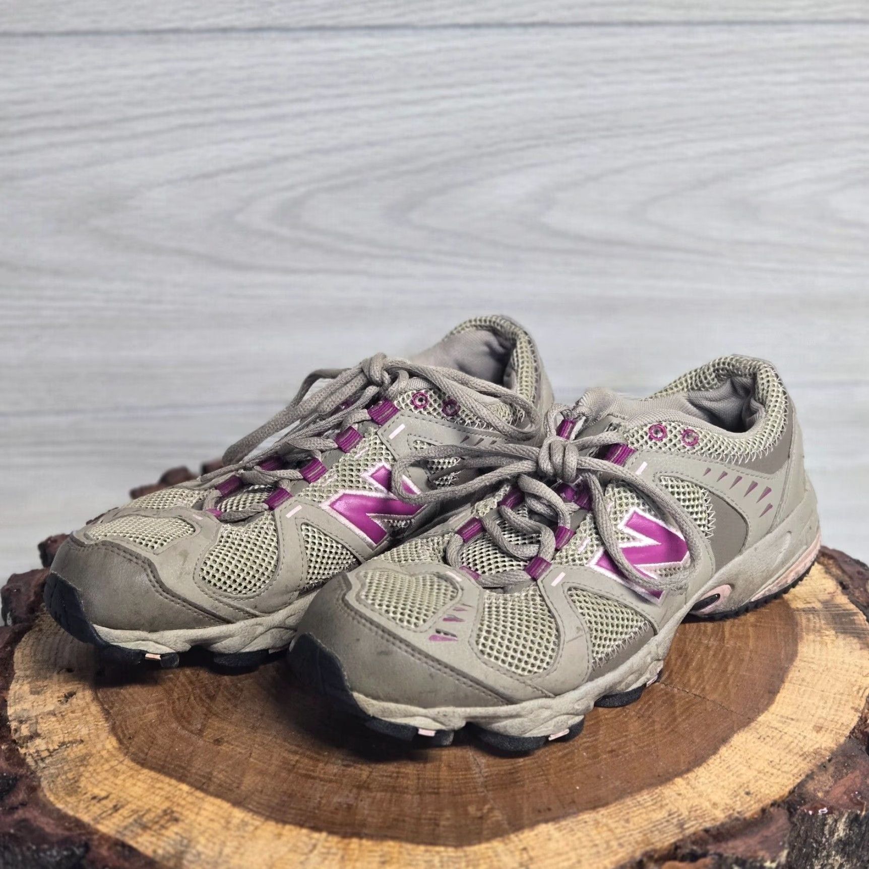 New Balance New Balance 609 WT609OD Beige & Pink Fabric All Terrain Sneakers Size 9 Women Shoes Nike Size US 9 / IT 39 - 2 Thumbnail