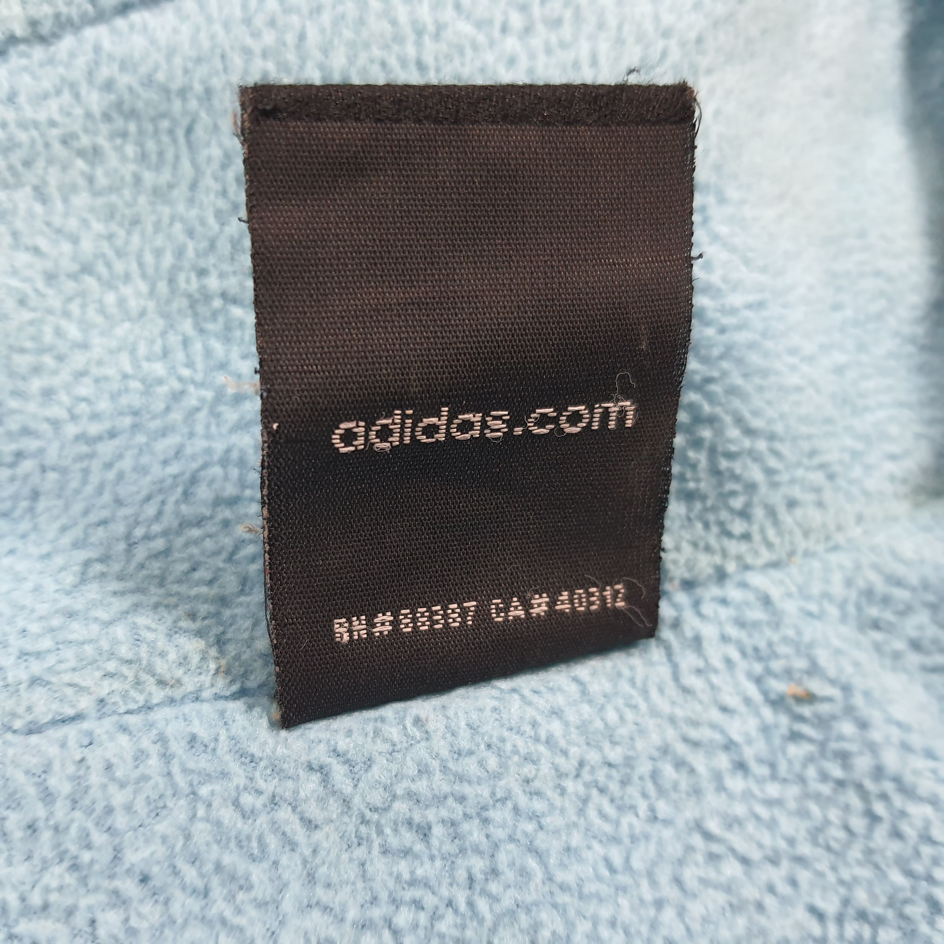 Adidas Vintage Adidas Stripes Custom Yohji Logo Jacket C281N12 Size US M / EU 48-50 / 2 - 7 Thumbnail