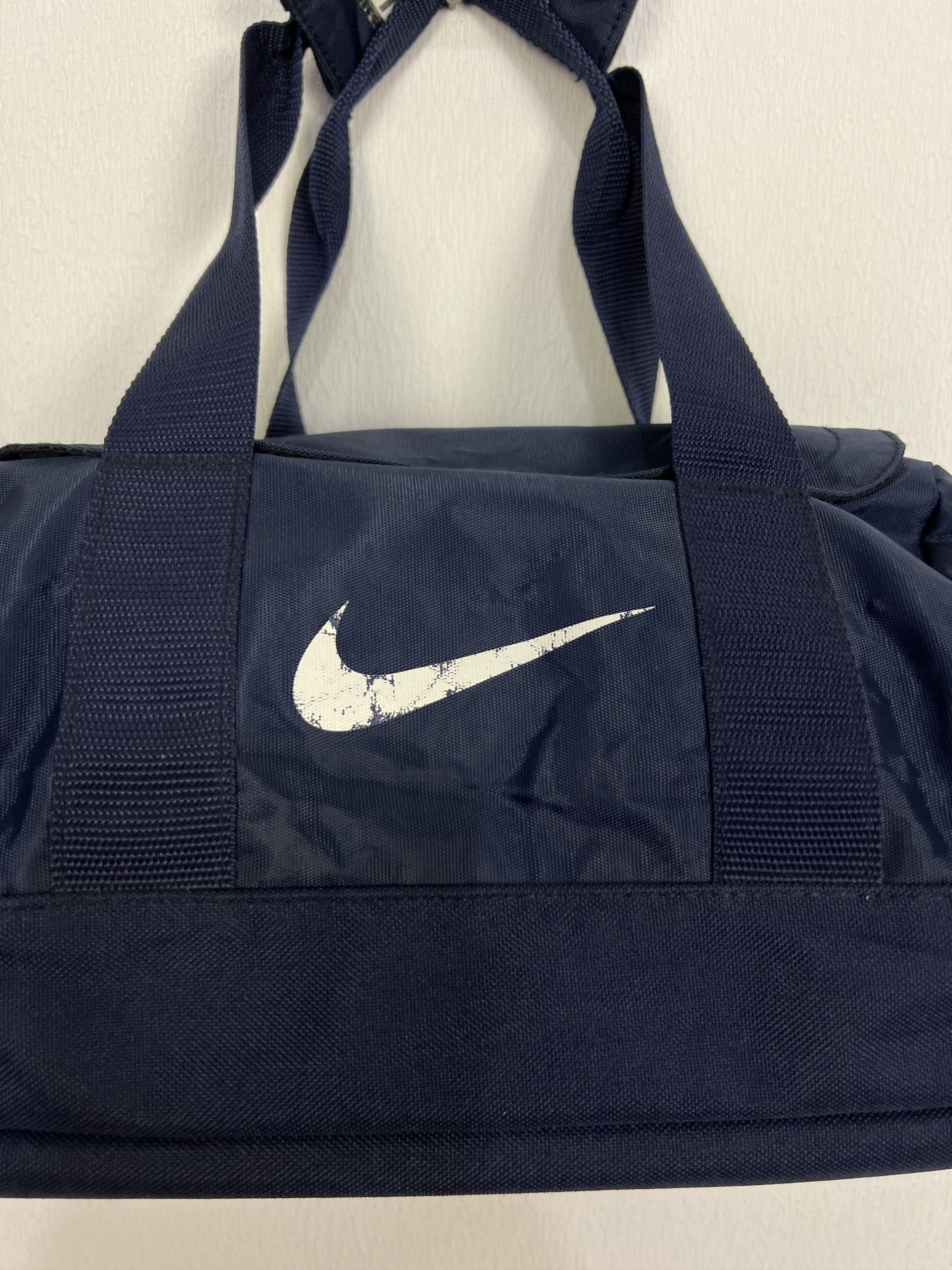 Nike Vintage Gym Catch Bag Duffle Bag Rare Hype Big Logo Swoosh Size ONE SIZE - 9 Thumbnail
