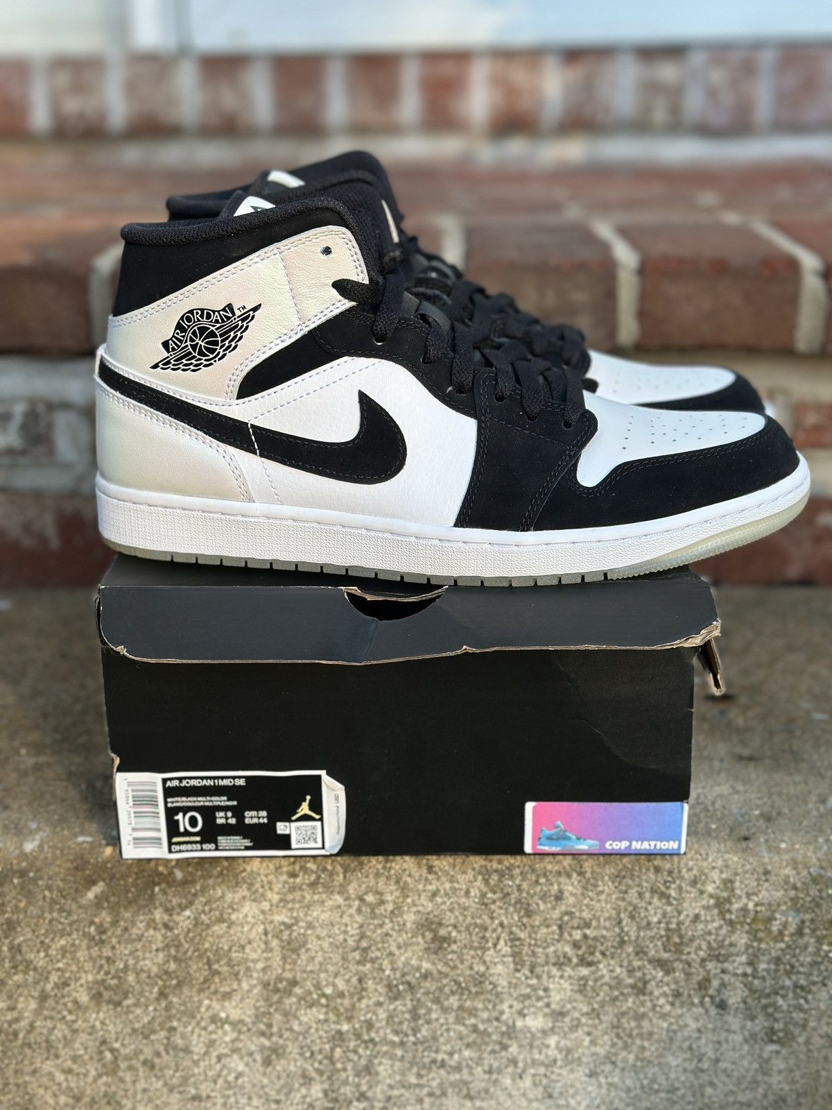Jordan Brand Nike Air Jordan 1 Mid Diamond Shorts 10M | Grailed display picture 2