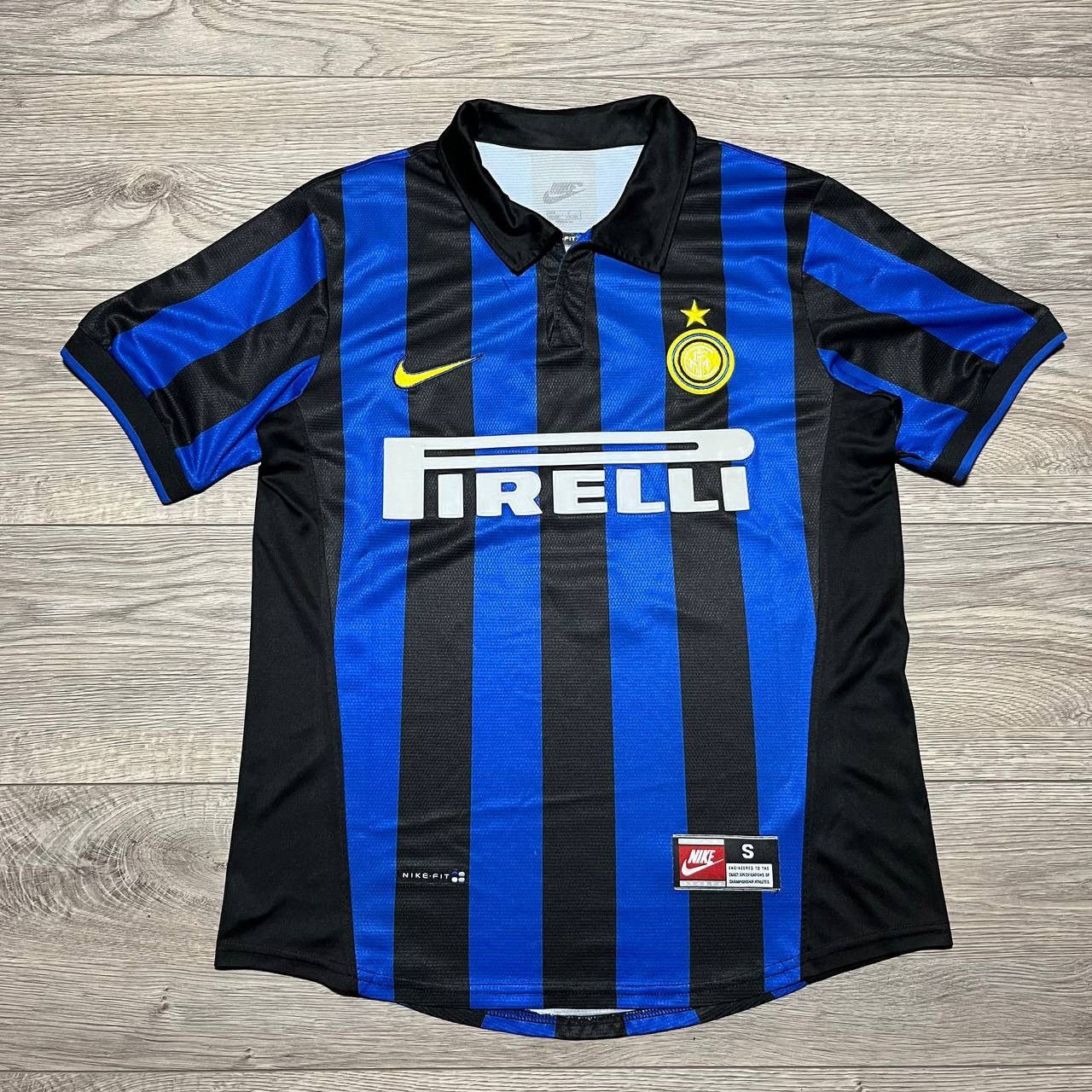 Nike Ronaldo Inter Milan 1999 2000 Nike Soccer Jersey Size US S / EU 44-46 / 1 - 1 Thumbnail