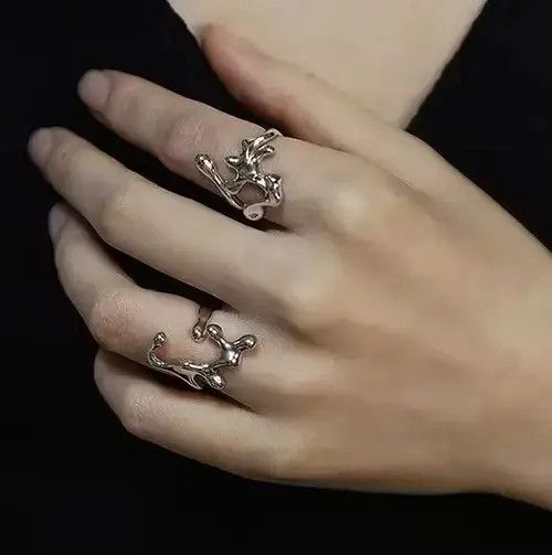 Other 2pc Set Vintage Elegant Irregular Hollow Rings Size ONE SIZE - 1 Thumbnail