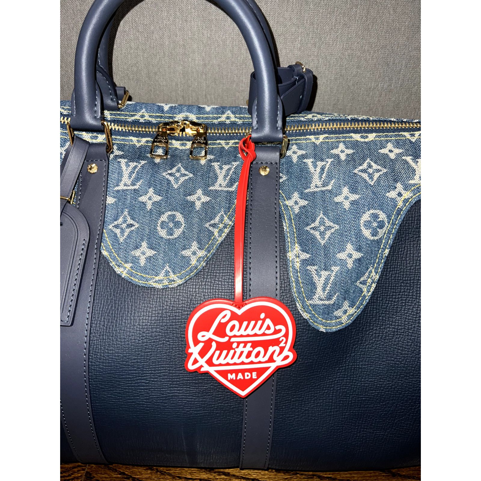 Louis Vuitton Louis Vuitton Keepall Bandouliere Drip Monogram Weekend Bag Size ONE SIZE - 4 Thumbnail