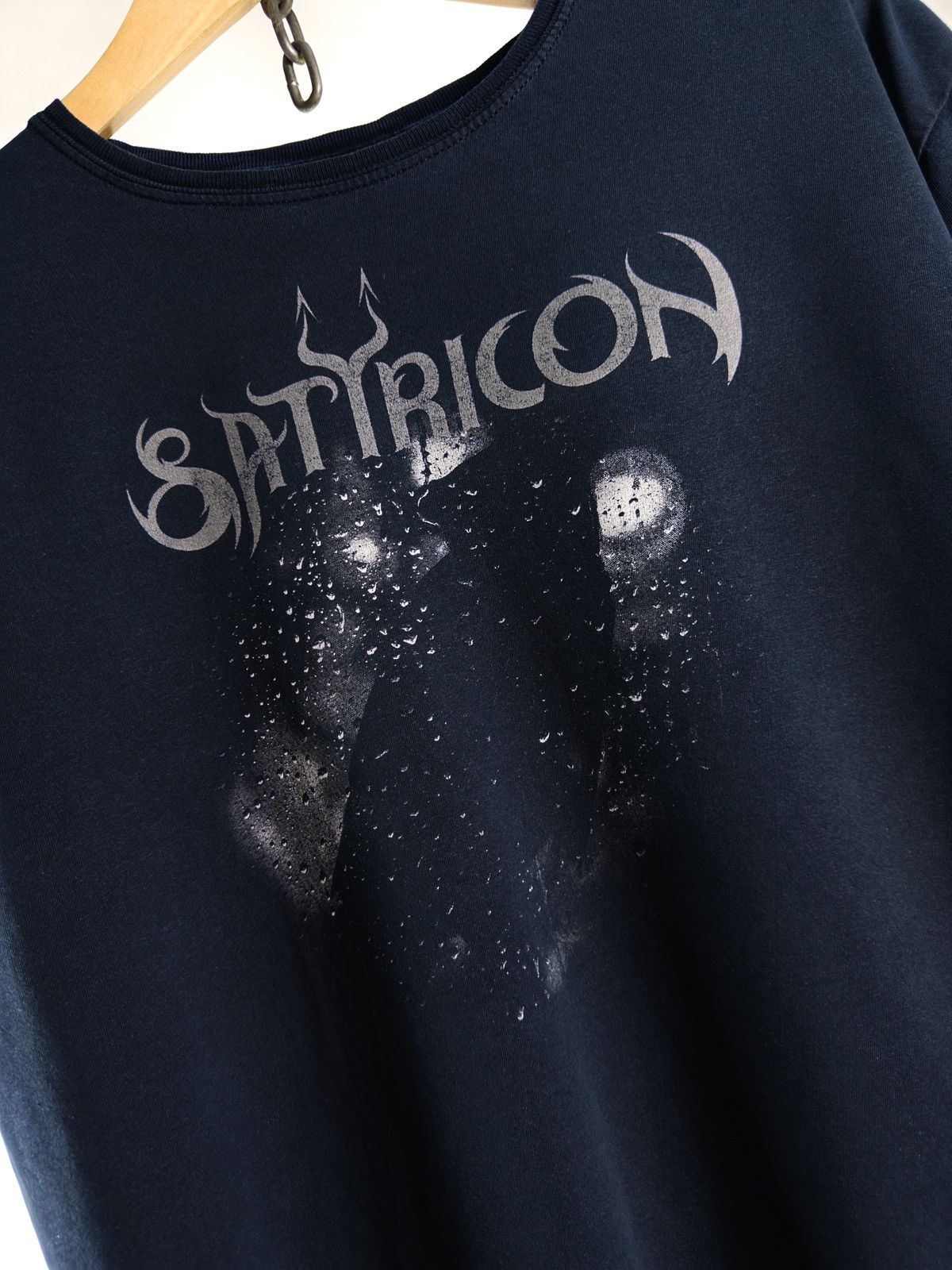 Band Tees 00s Vintage Satyricon Skull Distressed Black Metal Rock Tee Size US L / EU 52-54 / 3 - 5 Thumbnail